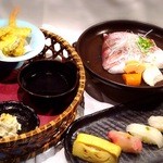 Sousaku Sushi Dainingu Kai - 