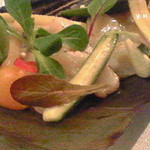 Ashietto - 平貝の前菜　イタリアン風だが、ソースはしっかりフレンチ