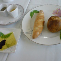 モナリザ 丸の内店 - パン