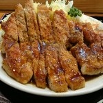 力鶴 - 食欲をそそられずにはいられない
      肉の存在感とにんにくダレの照り