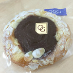 OGGI - ベイクドチョコクリームパン