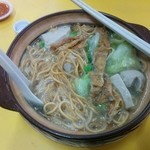 Hawker Center - これが、Craypot yee mee