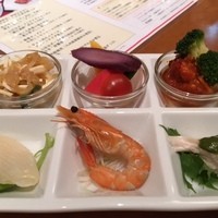 中国料理 花閒 - 初めの前菜6種盛り合わせ