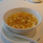 家全七福酒家　SEVENTH SON RESTAURANT - 本日のスープ　海鮮と豆腐のとろみのあるスープ