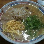 来頼亭 - 懐かしいラーメンを頂きました。麺が茹ですぎの感はありますが美味しく頂きました。