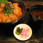 とさかや - ランチメニュー：ささみの漬け丼
