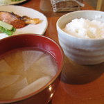 高原和食 おがわ - 味噌汁とごはん