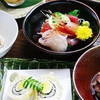 名物おでんと魚料理が入った創作 柊 ひいらぎ コース3300円 柊草 本店 Hiiragiso ひいらぎそう 三宮 神戸市営 居酒屋 食べログ