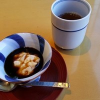 京懐石とゆば料理 松山閣 JR京都伊勢丹店 - デザートの湯葉の黒蜜掛け