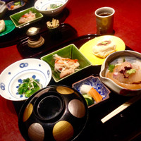 うち山 - 鯛茶漬けのおぼん