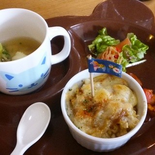 絵本カフェ ママイロ_1