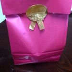 シュクレ - ピンクの袋
                                いつもは青