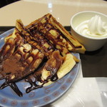 サンマルクカフェ - できたてフレンチトースト・チョコバナナ　583円