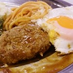 味の店 - ミニハンバーグ＆目玉焼き