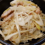 濃厚こってりラーメン つばめ - ネギチャーシュー丼