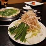 博多もつ鍋 やま中 大橋本店 - ＊牛もつ鍋 みそ味 二人前　￥1,500×2＊