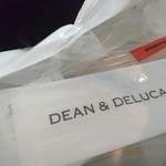 DEAN&DELUCA - 