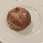 北島亭 - 自家製パン