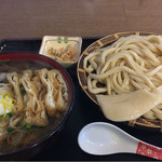 麺処まると - 肉汁うどん 並 750円