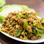 クルワ・プリックタイ - ラープ・ペット