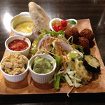 ベスペラズ ファラフェル - ランチプレート