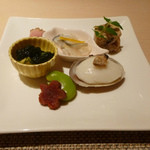 和食嘉肴 うす井 - 竹の子の生青のり和え、氷頭（ひず）なます、蛤しんじょう、一寸豆含め煮、野菜の玉子寄せ、合鴨ロース
