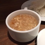 キャトルラパン　神戸三宮 - 人生で一番熱々のスープでした
舌ヤケドしたがなー（笑）店主さんが、『せやから熱いて言いましたやん』って(o^^o)