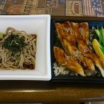 つきじ海賓 - ランチの穴子セットです。この日はそばを注文、ご飯は大盛です。(2016年2月)