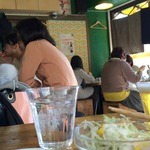 バンコック ポニー食堂 - 13:30過ぎでこの状態