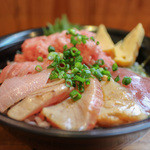 清水港　みなみ  - 新ぜいたく鮪丼☆