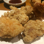 博多若鳥 - 白から。柚子胡椒とタレで食べる。