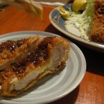 やきとりかどちゃん - （2010/7月）「ジャンボチキンカツ」断面