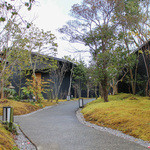 玉峰館 - 離れへの道☆