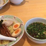 カナキン亭 島田店 - 盛り付け麺