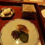 りょうり屋 くどう - 漬物、ちりめん、イワシ