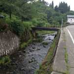そばの里 宮古 とのや - 隣の川