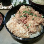 Tempa Chi - 海鮮かき揚げ丼に、イカ天を追加。