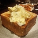 岳志 - バニラハニートースト