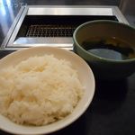 焼肉 叙庵 - ご飯とスープ