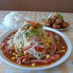 パスタ カリーノ - 爆盛り！唐揚げランチ　※日替わりパスタ・唐揚げ・ライスのセットです。パスタ・ライス共、１．５倍以上!!