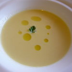 レストラン プランデルブ北鎌倉 - 冷たいトウモロコシのスープ