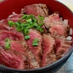 上尾ごはん - 上尾ごはんのステーキ丼は赤城牛