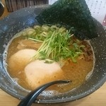 しおさい - 鶏魚介  醤油