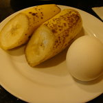カフェ ジャンシアーヌ - バナナ　ゆで卵