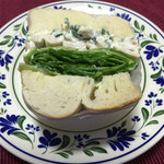 マルイチベーグル - ソルトチキンとレタスとベジタブルクリームチーズ