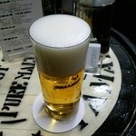 ビールスタンド重富 - (2016.2.11再訪)サッポロ黒ラベル　一度注ぎ