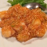 中華厨房 龍家 - プリプリ海老のチリソース\1,300税込（2016/01）