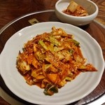 韓国家庭料理 扶餘 - イカ炒め 甘辛いタレです