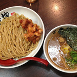 三豊麺 - 唐揚げ＋濃厚魚介つけ麺