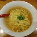 紅 - 海老と鯛の塩ラーメン　700円